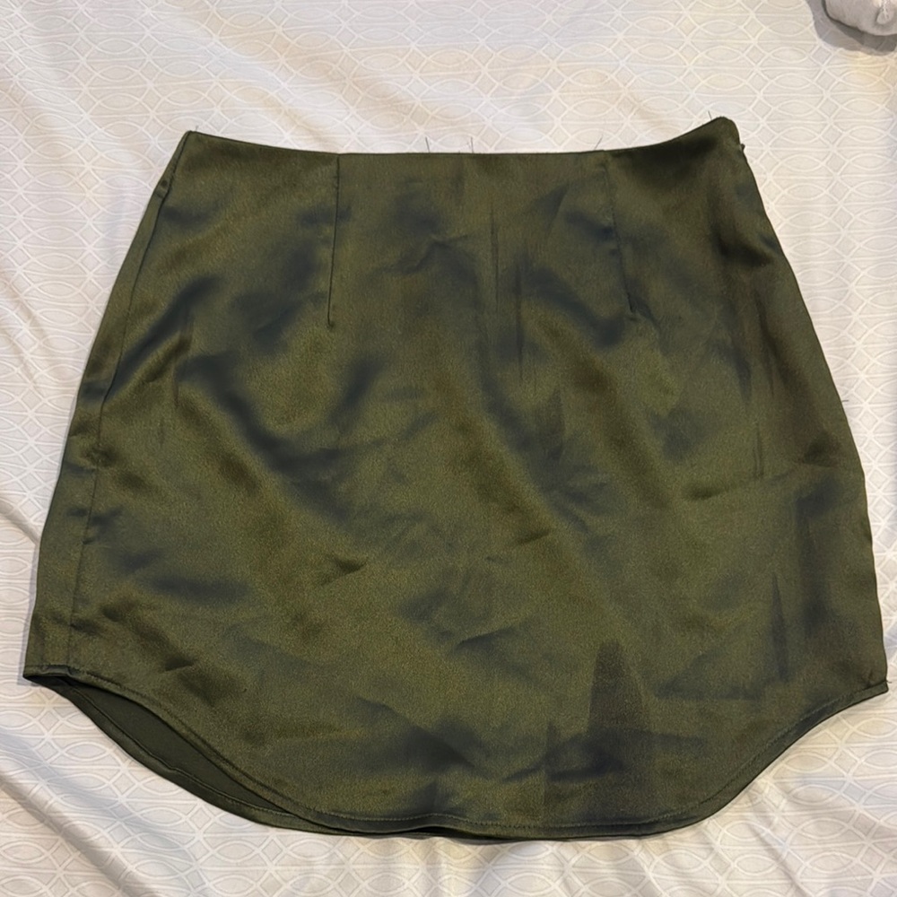 Forever 21 Green Bubble Mini Skirt Casual